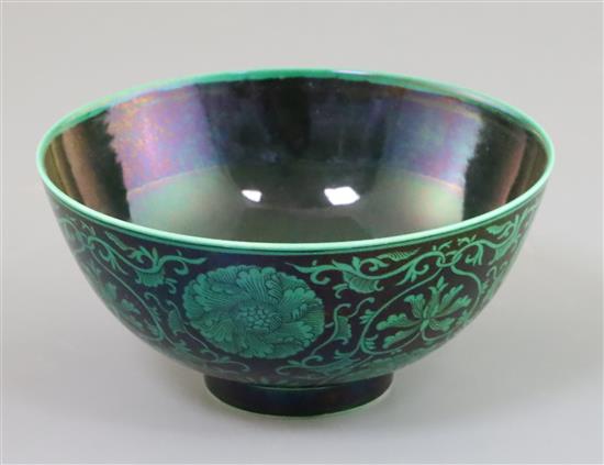 A Chinese green and black enamelled bowl, Qianlong mark, d. 12.4cm